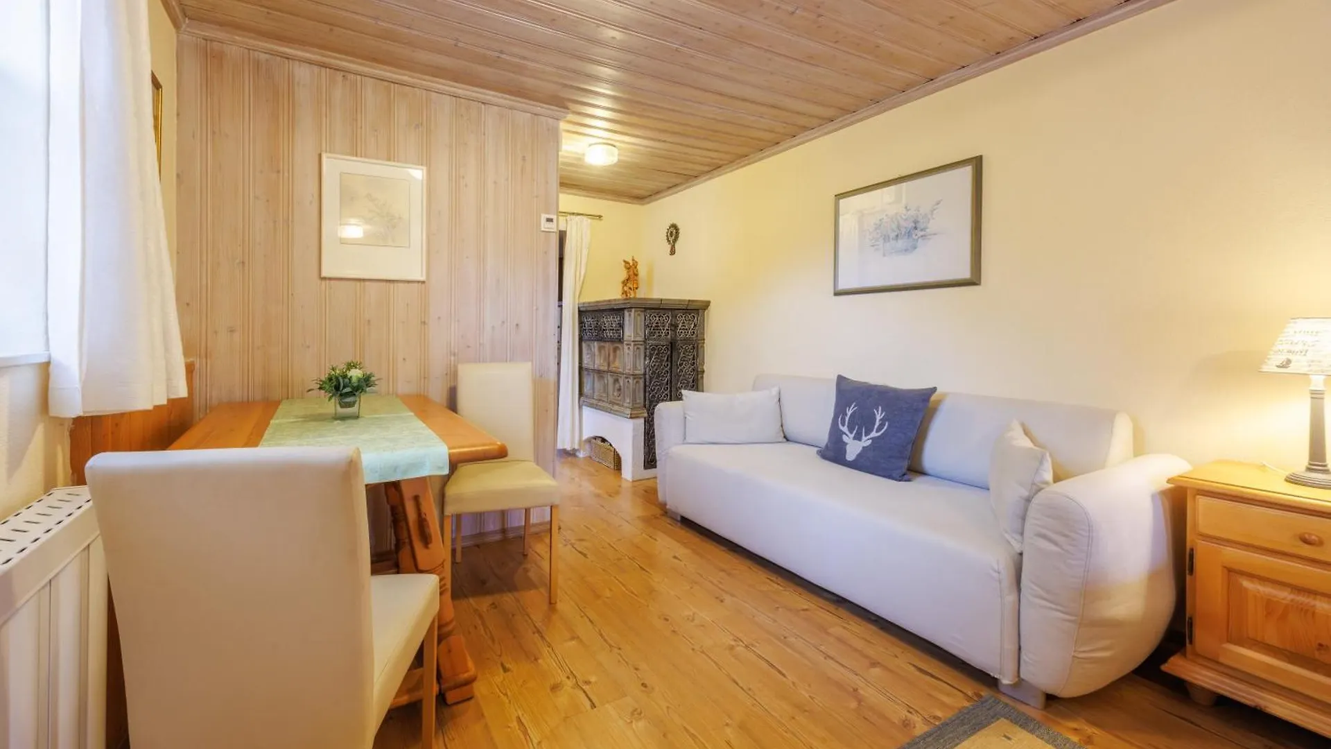 Appartamento Gaestehaus Burghartswieser Inkl. Chiemgaukarte Ruhpolding